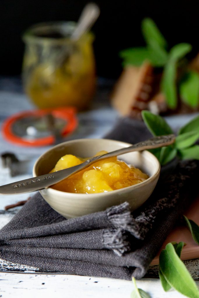 Ananas-Salbei-Marmelade