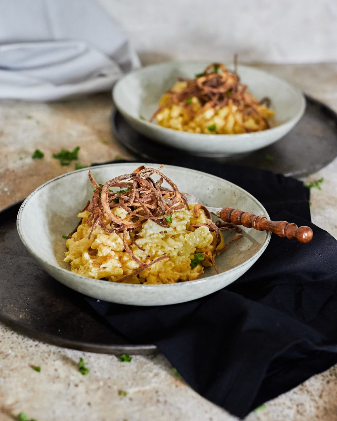 Käsespätzle mit Röstzwiebeln - Pop Up Girl